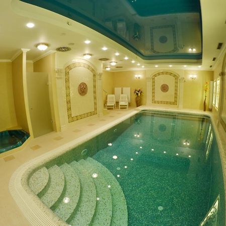 Apartma Premium Карлови Вари Екстериор снимка