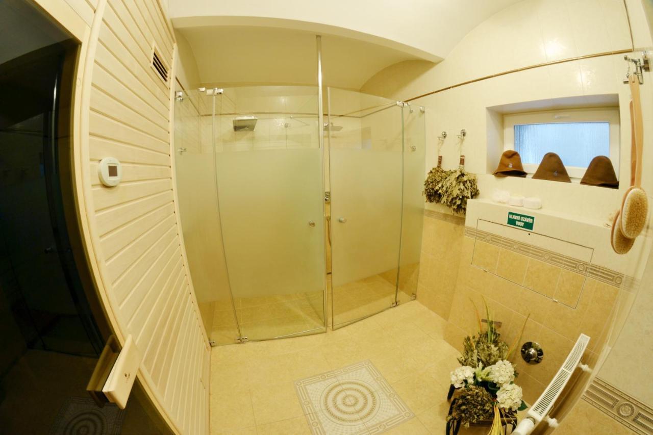 Apartma Premium Карлови Вари Екстериор снимка