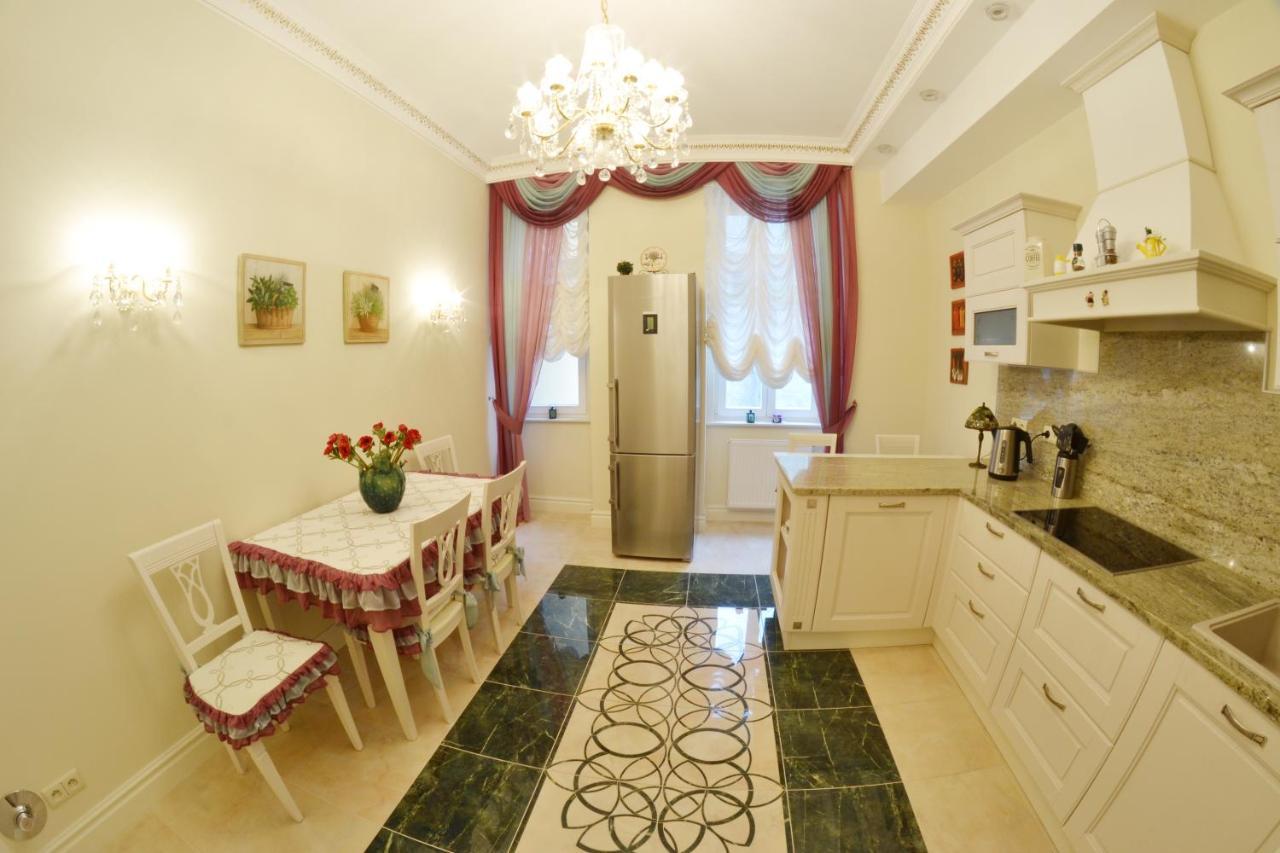 Apartma Premium Карлови Вари Екстериор снимка