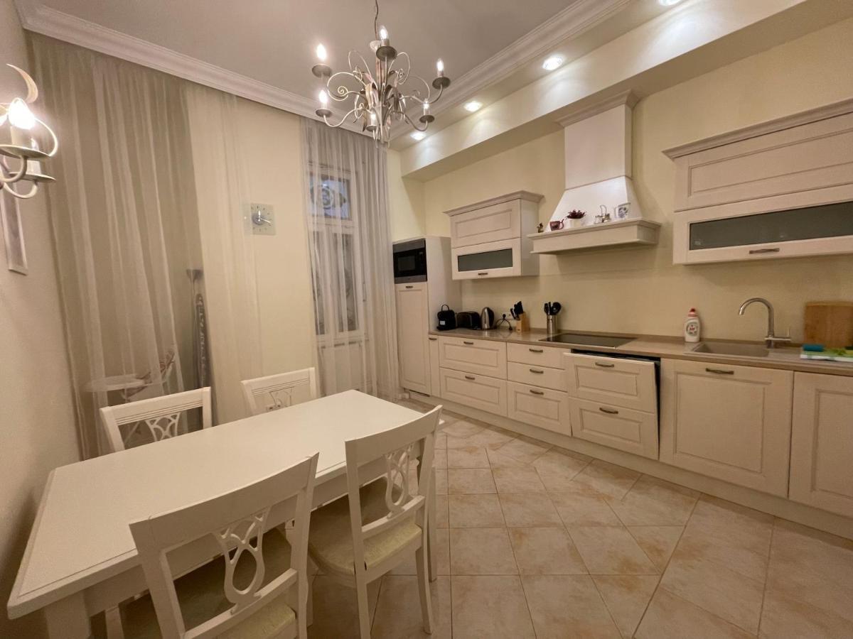 Apartma Premium Карлови Вари Екстериор снимка