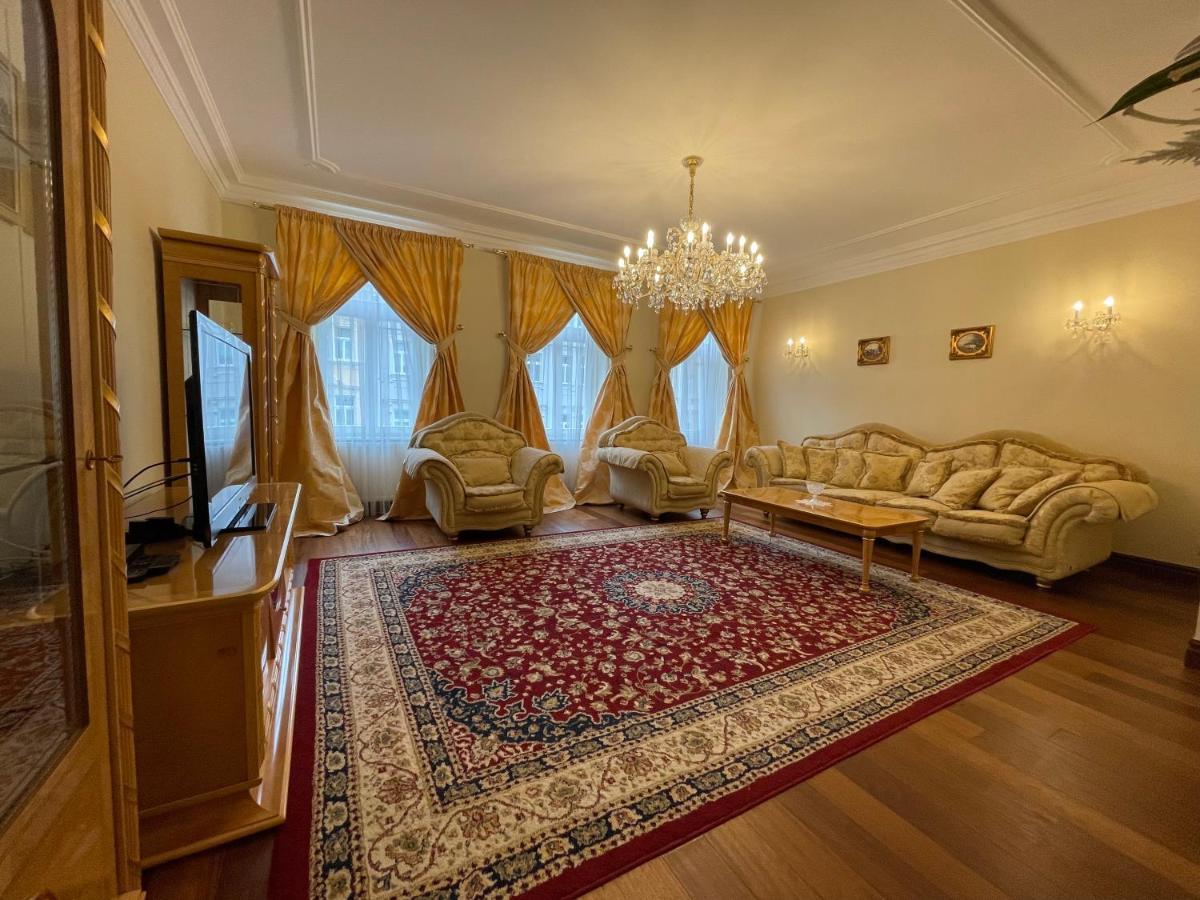 Apartma Premium Карлови Вари Екстериор снимка