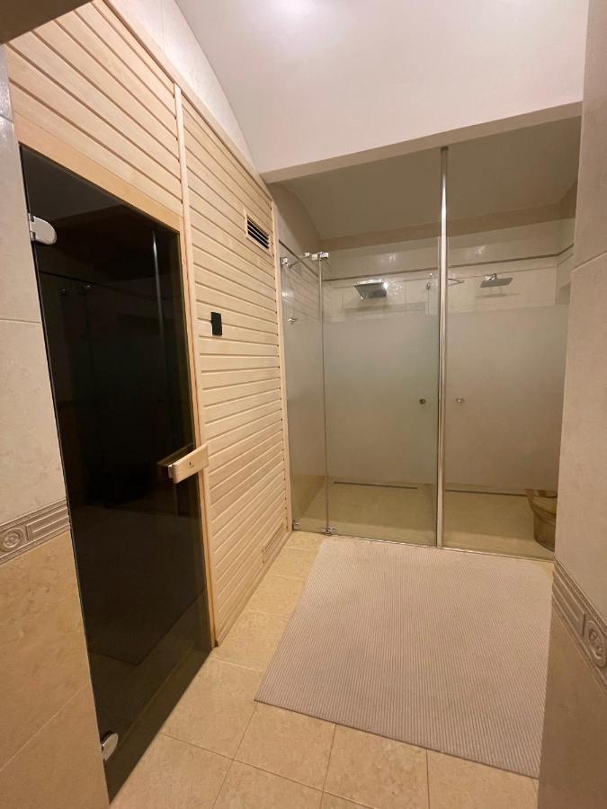 Apartma Premium Карлови Вари Екстериор снимка